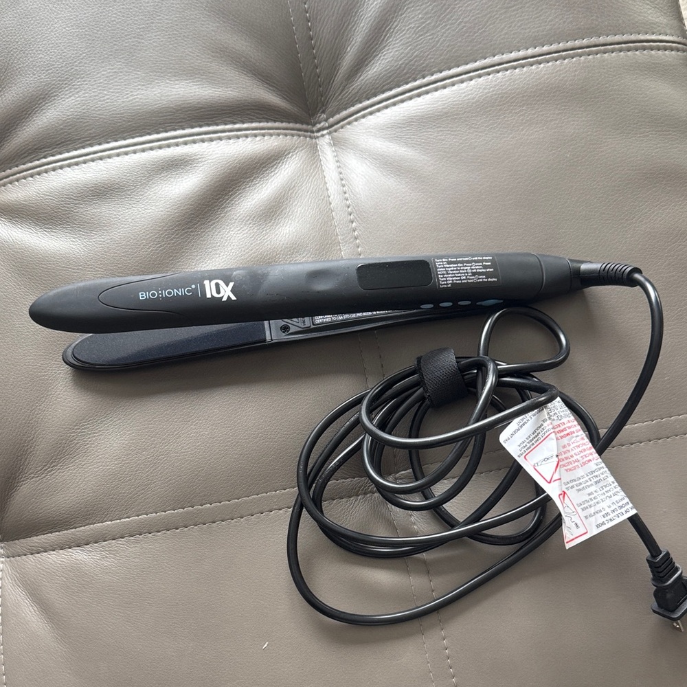 Bio Ionic 10X Black Hair Straightener